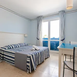 Cala La Luna 4*, Favignana Italien